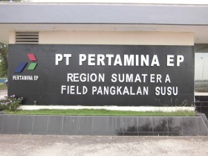 Lettering Pertamina EP Region Sumatera Pangkalan Susu